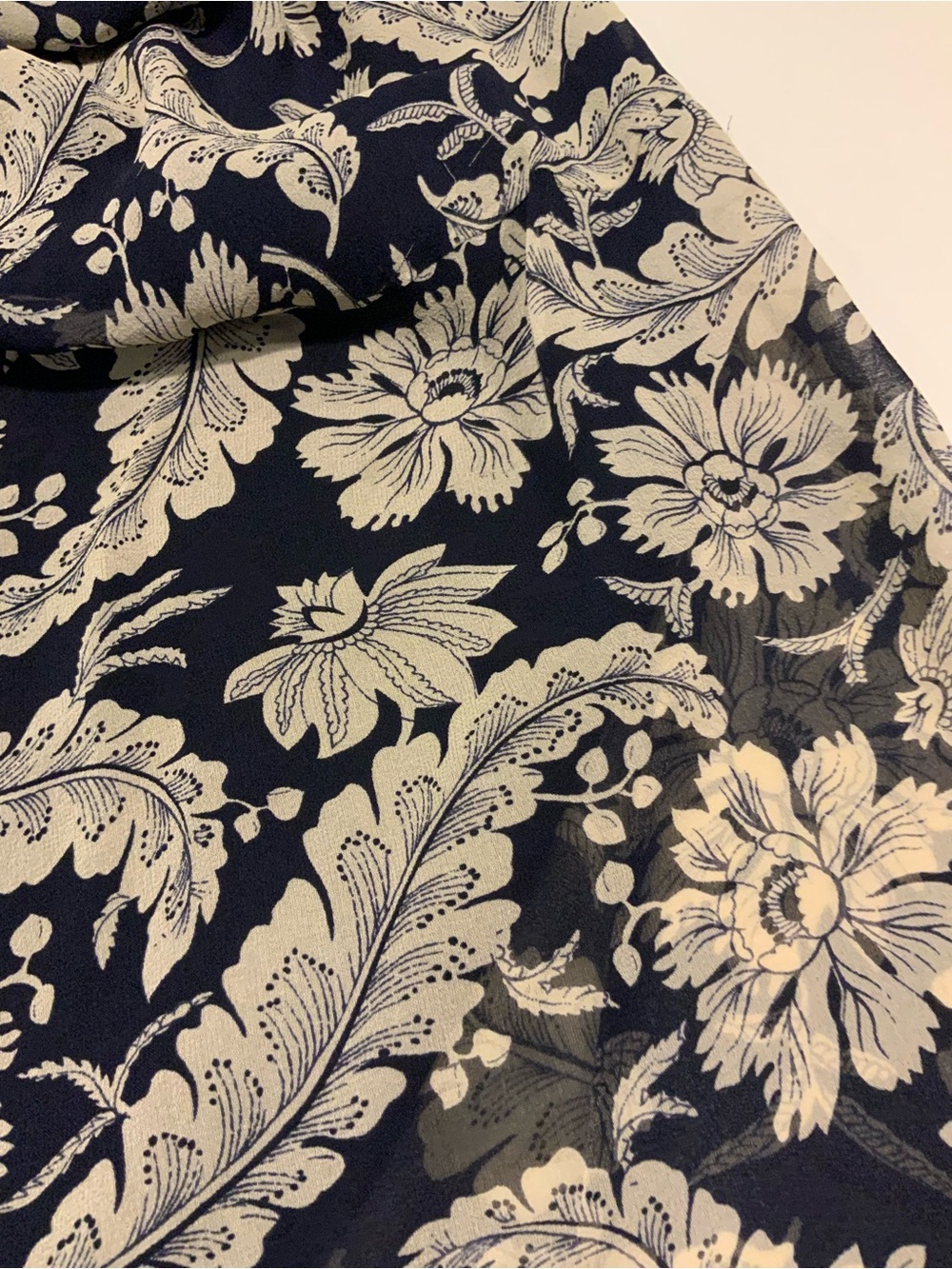 Lauren Ralph Lauren Navy and Cream Floral Maxi Skirt - Picture 11 of 14